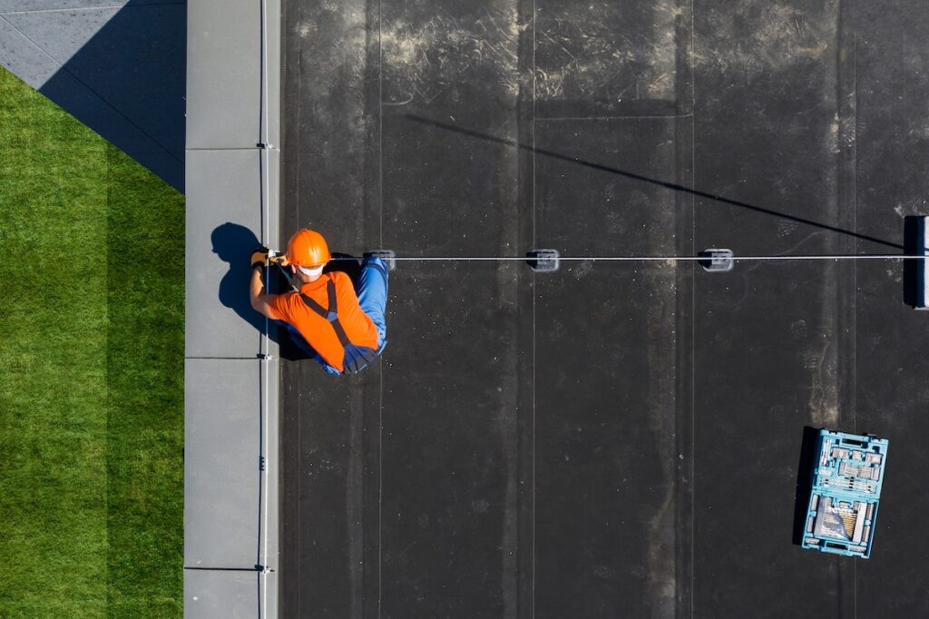 commercial roof maintenance